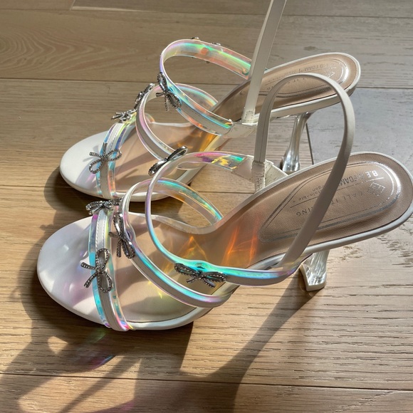 White Butterfly Detail Heels - Picture 3 of 4